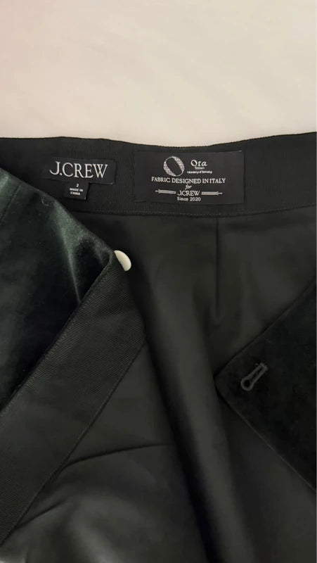 Mini-jupe Mini Wrap en velours verte foncé