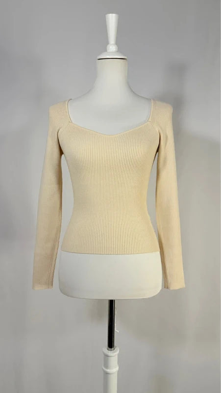 Top côtelé écru à encolure cœur Olaf