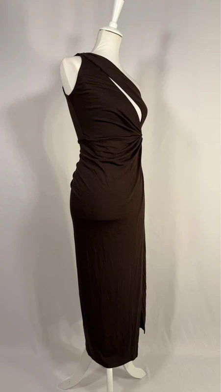 Robe longue asymétrique drapée marron