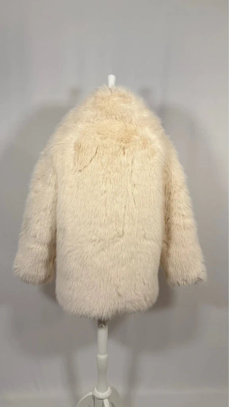 Manteau en imitation fourrure crème