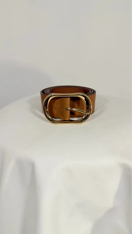 Ceinture en cuir marron boucle ovale doré