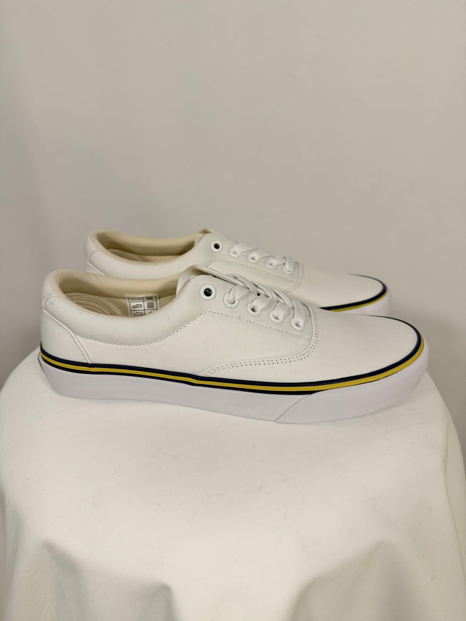 Baskets Keaton blanches en toile