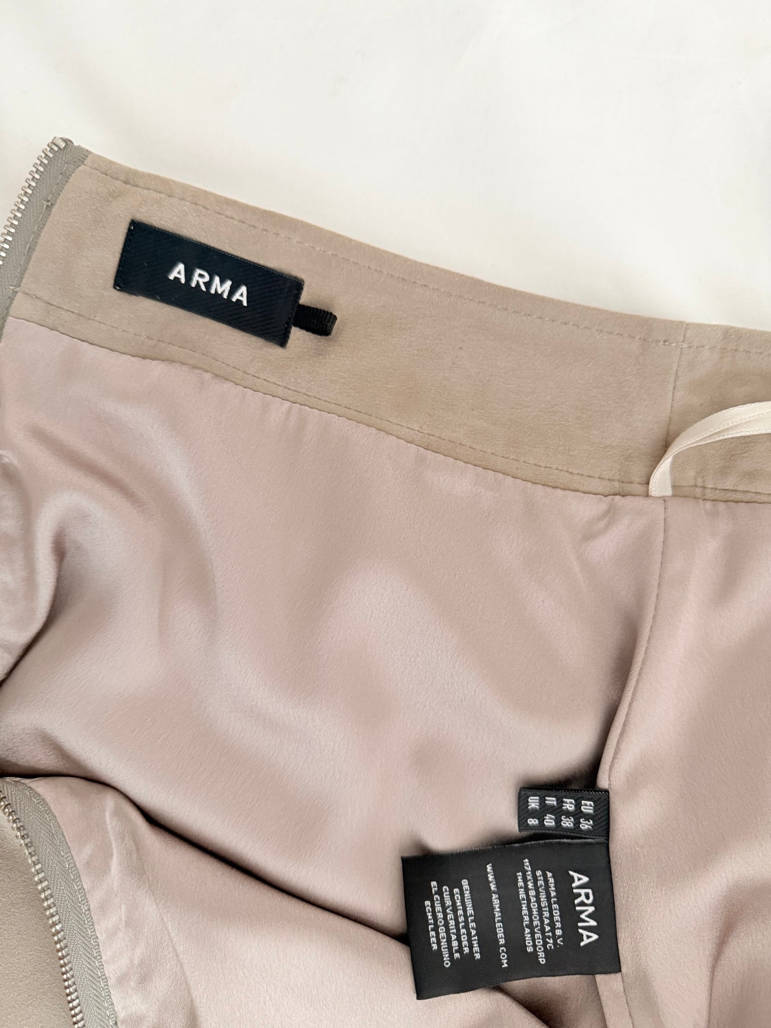 Jupe Illinois en suede gris taupe