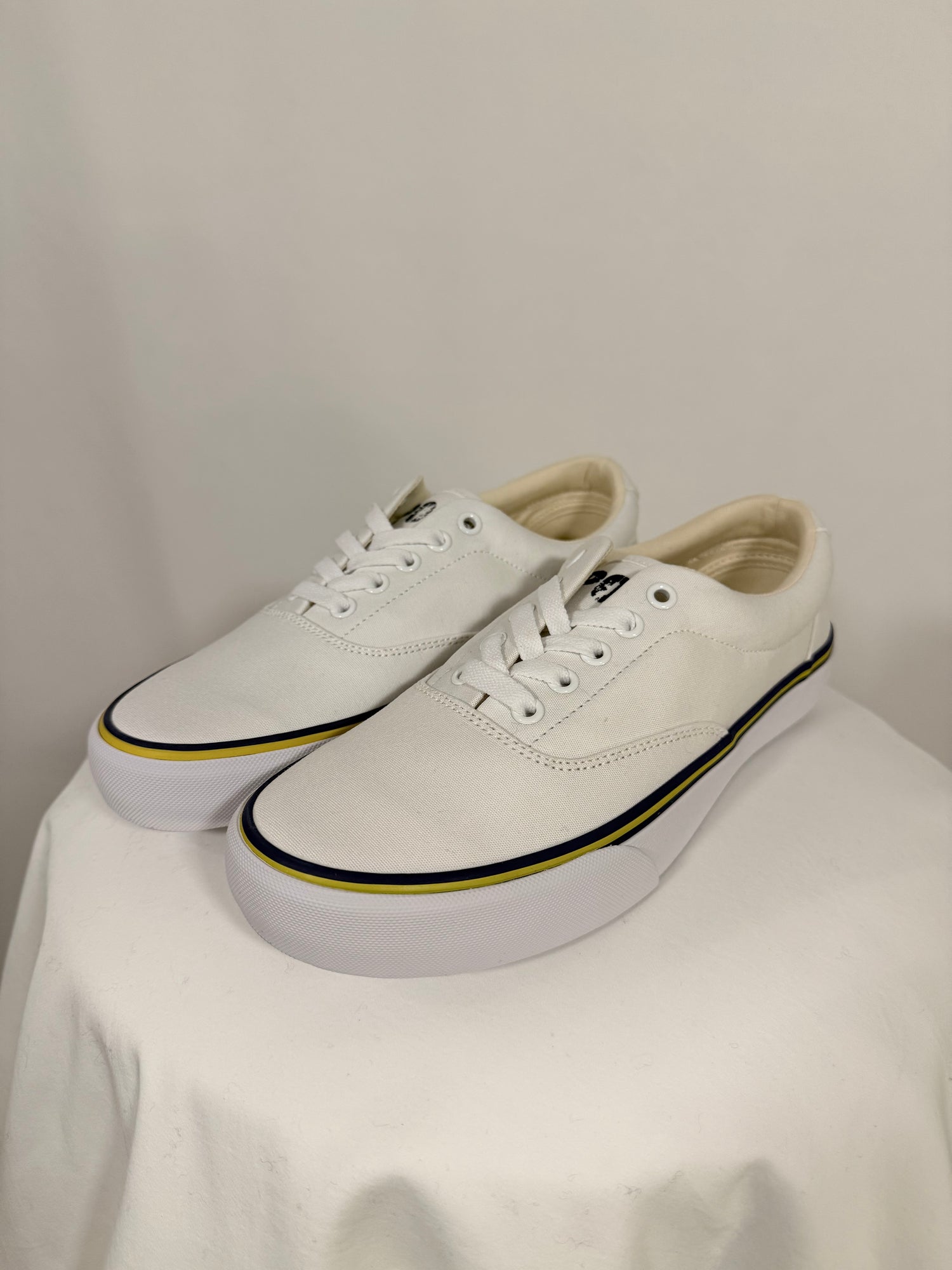 Baskets Keaton blanches en toile