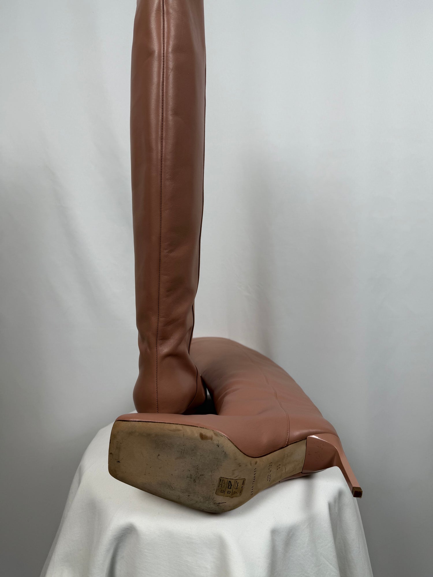 Bottes hautes Elia en cuir rose poudré