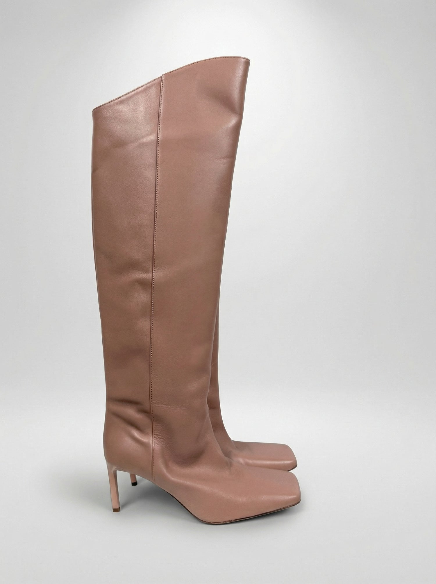 Bottes hautes Elia en cuir rose poudré