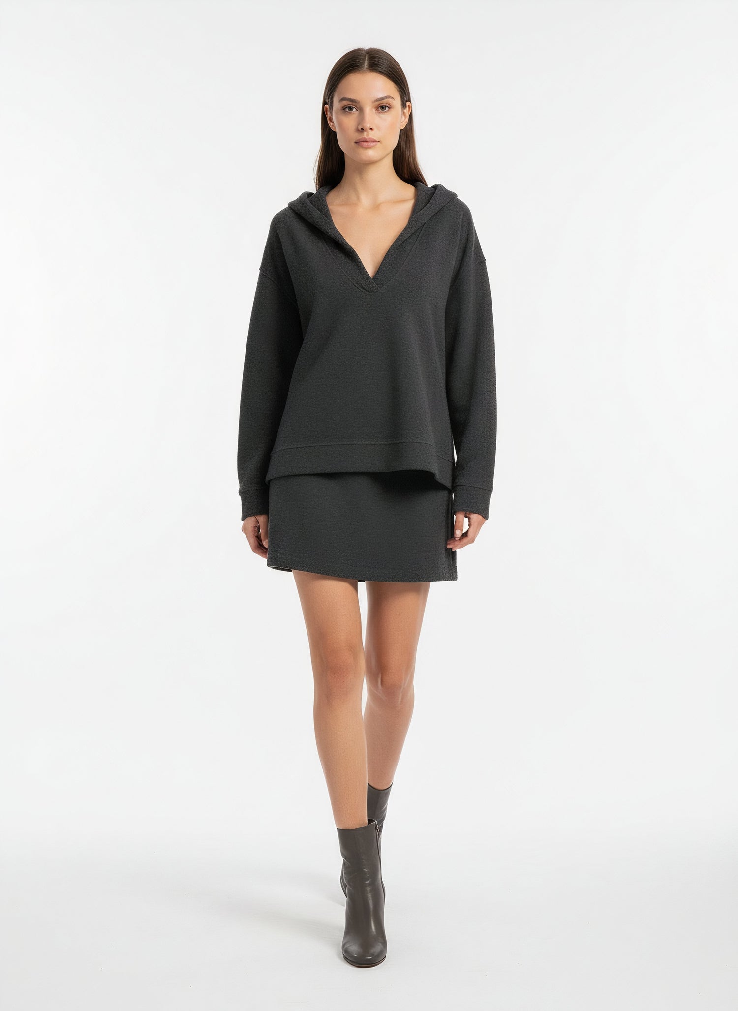 Ensemble hoodie Belsay et mini-short gris en laine