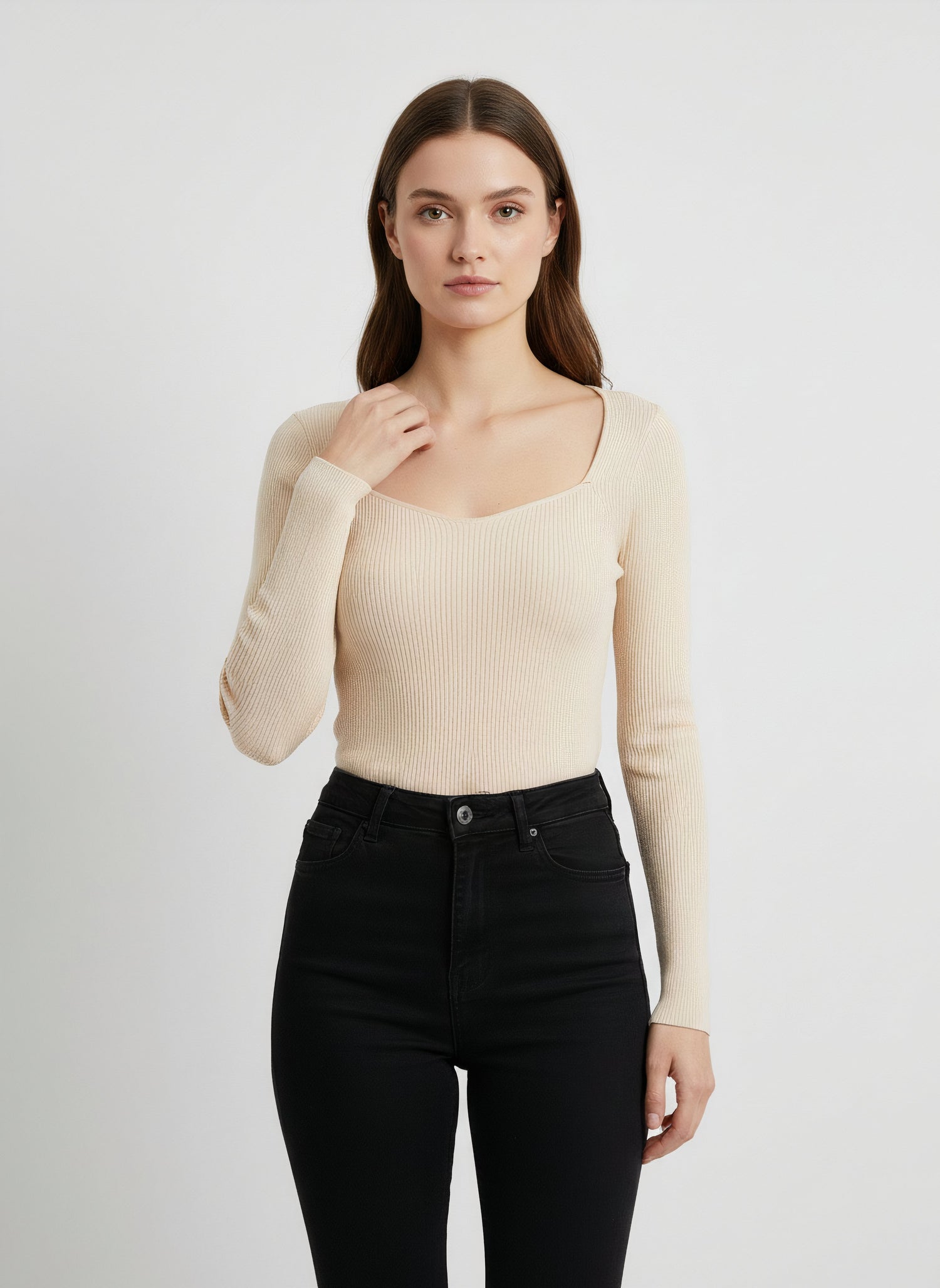 Top côtelé écru à encolure cœur Olaf