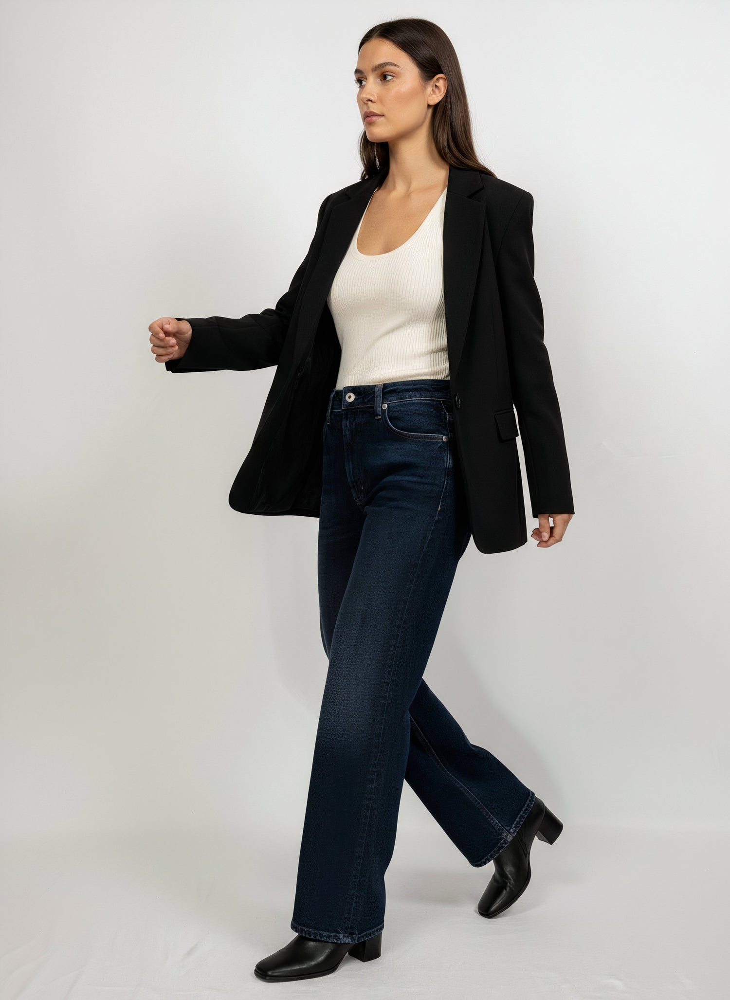 Jean Zurie droit bleu foncé